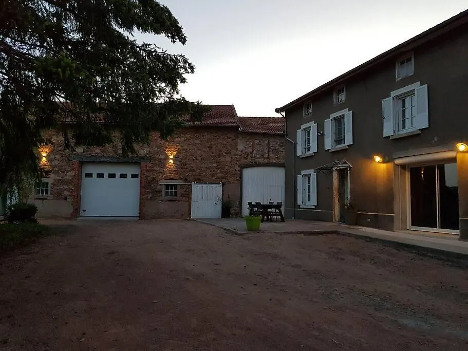 Holiday home Chez Arnaud Sauna Et Jacuzzi Saint-Jean-Saint-Maurice-sur-Loire